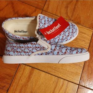Bucketfeet canvas Alien print slip-on sneakers